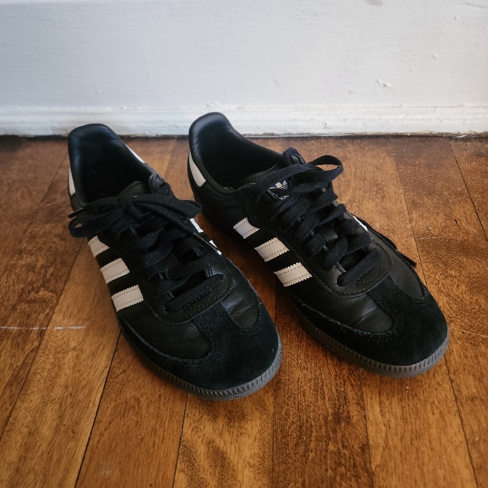 Adidas Sambas
